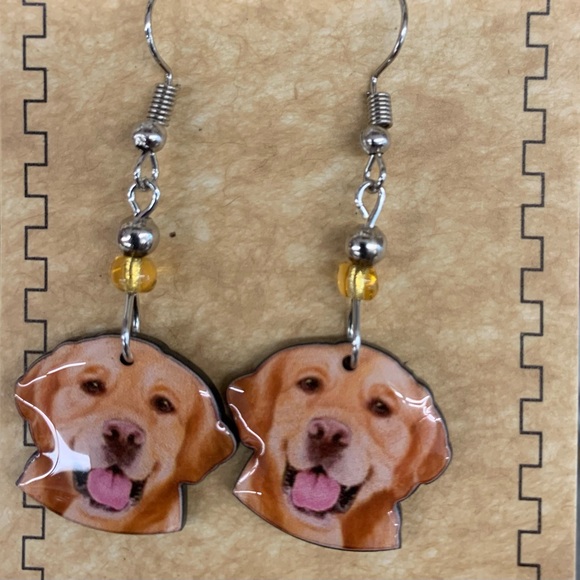 Handmade photographic enamel earrings. GOLDEN RETRIEVER. MANY breeds available - Picture 1 of 2